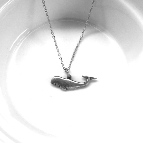 Miniature Whale Ocean Marine Animal Sea Life Charm Gift Necklace - Picture 2 of 2